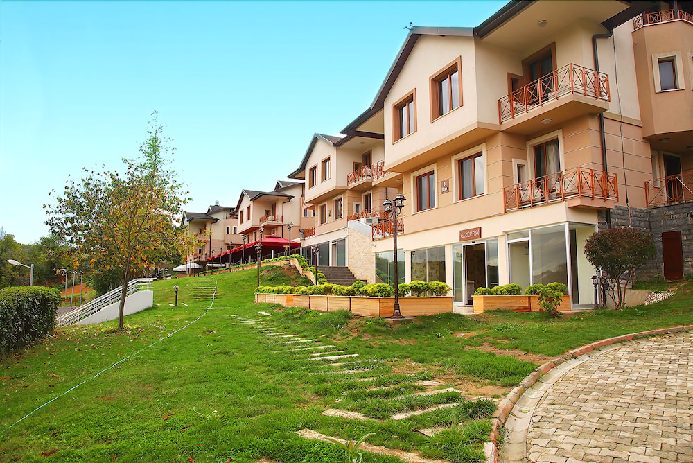 Park Polonezkoy Hotel