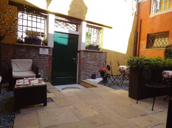 B B Venezia In Suite Apartments Venice Updated 2021 Price Reviews Trip Com