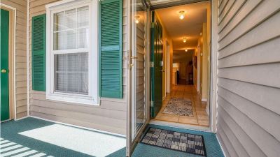 Corridor #64C True Blue - 3 Br Home by RedAwning Photo