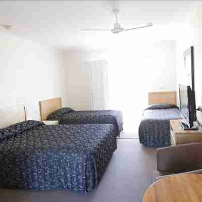 Tocumwal Golf Resort Rooms