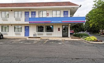 Motel 6 Amherst, Oh - Cleveland West - Lorain