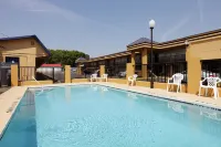 Americas Best Value Inn-Alachua Hotels in High Springs