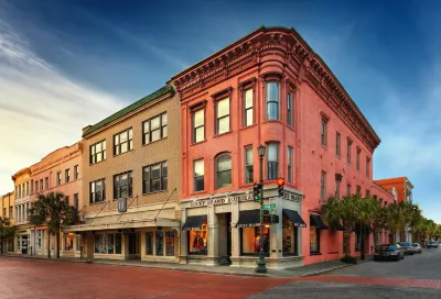 The Restoration Hotel Hotels near Waterfront Park