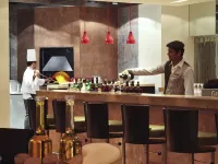 Novotel Mumbai Juhu Beach - bar