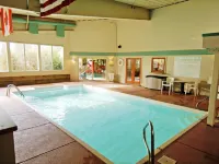 Meadow Lake Resort & Condos - Swimmingpools