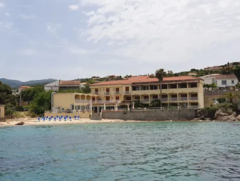 U 帕拉迪斯酒店