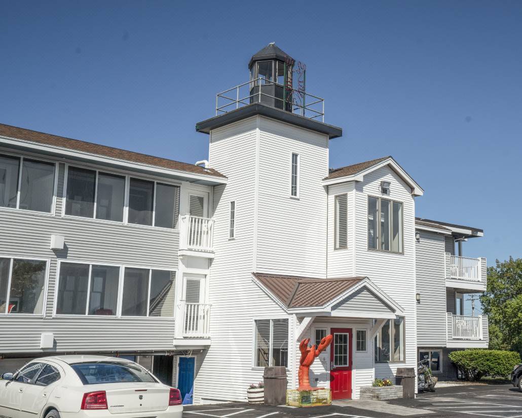 rockland maine hotels tradewinds