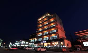 Sokcho Pension Cruise