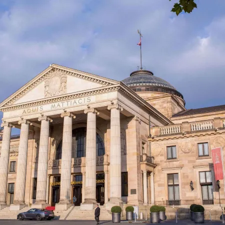 City Hotel Wiesbaden Отели рядом с достопримечательностью «Вестенд»