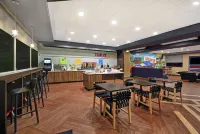 Tru by Hilton Burlington - Parkplatz