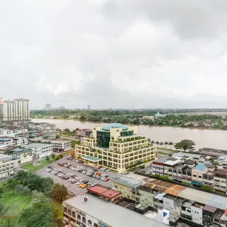 Hock Lee Hotel & Residences