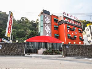 Imsil Okjeongho Motel