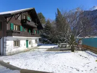 Chalet Aaregg Hoteles cerca de Brienzersee view point