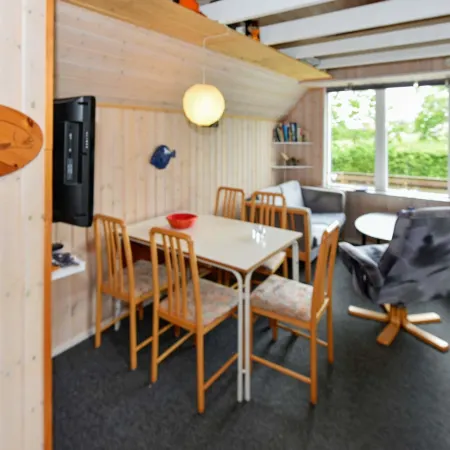 5 Person Holiday Home in Grindsted