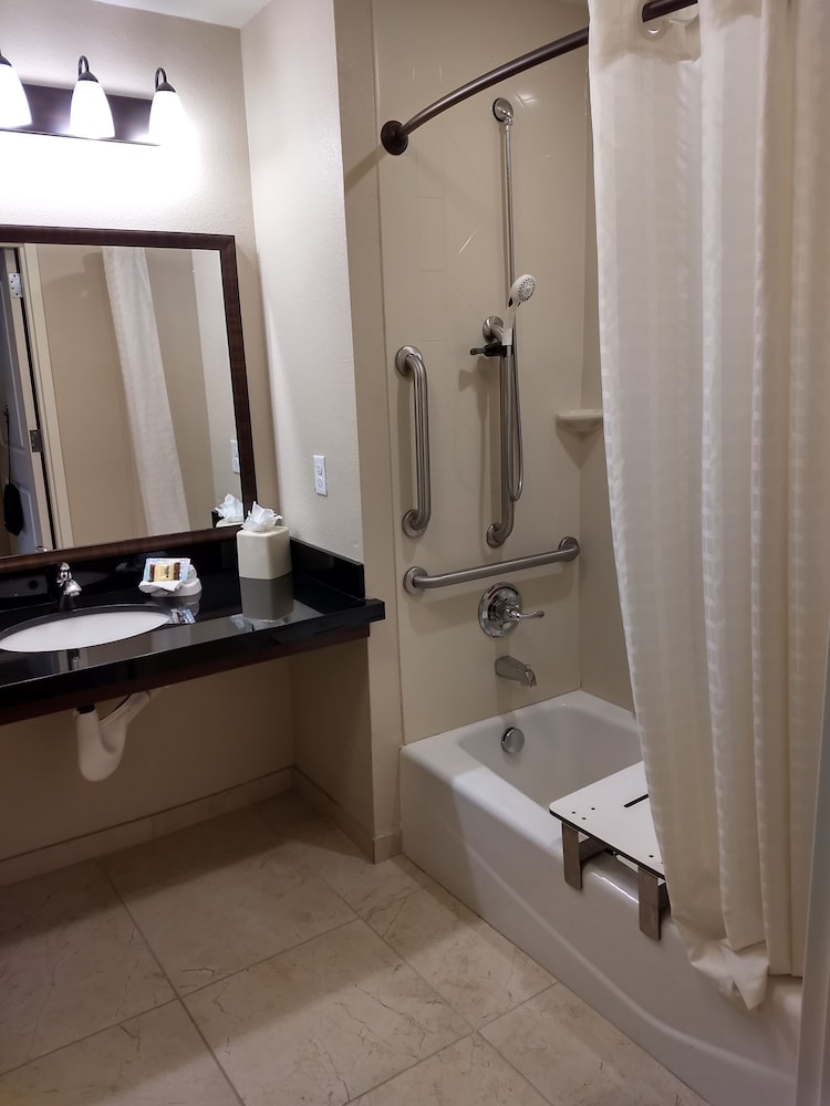 Best Western Plus Chandler Hotel & Suites