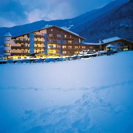 Hotel Habicher Hof - Your 4-Star Superior Wellness Hideaway