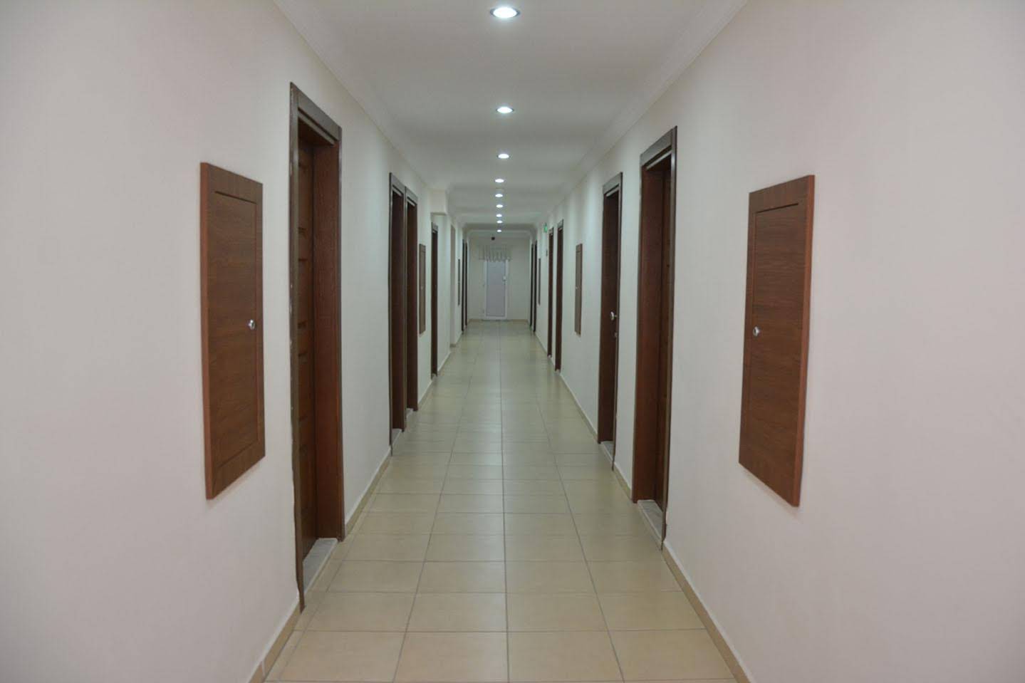 Kleopatra Arsi Hotel