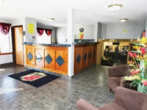 託皮卡-沃納梅克路-I-70速8酒店 託皮卡酒店