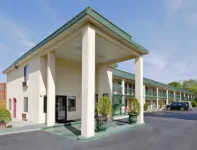 Super 8 by Wyndham Ashburn Hotel a Ashburn