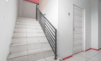 5. RedDoorz..