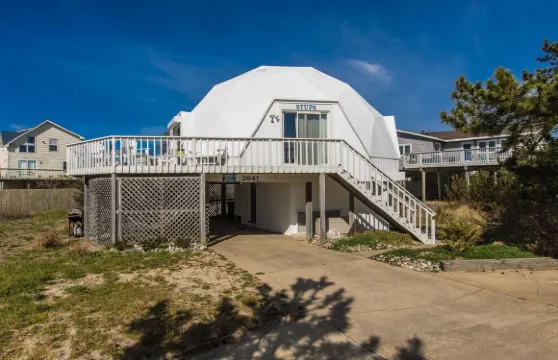 雷艾温斯塔帕酒店