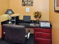 Econo Lodge Lubbock I-27 Hotel di Lubbock