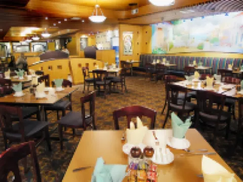 Best Western Cedar Park Inn エドモントンのホテル