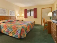 WestSpring Inn - Westlake Cleveland