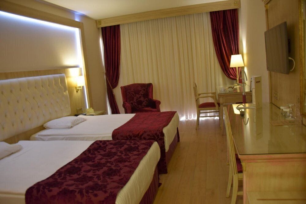 Ege Palas Business Hotel