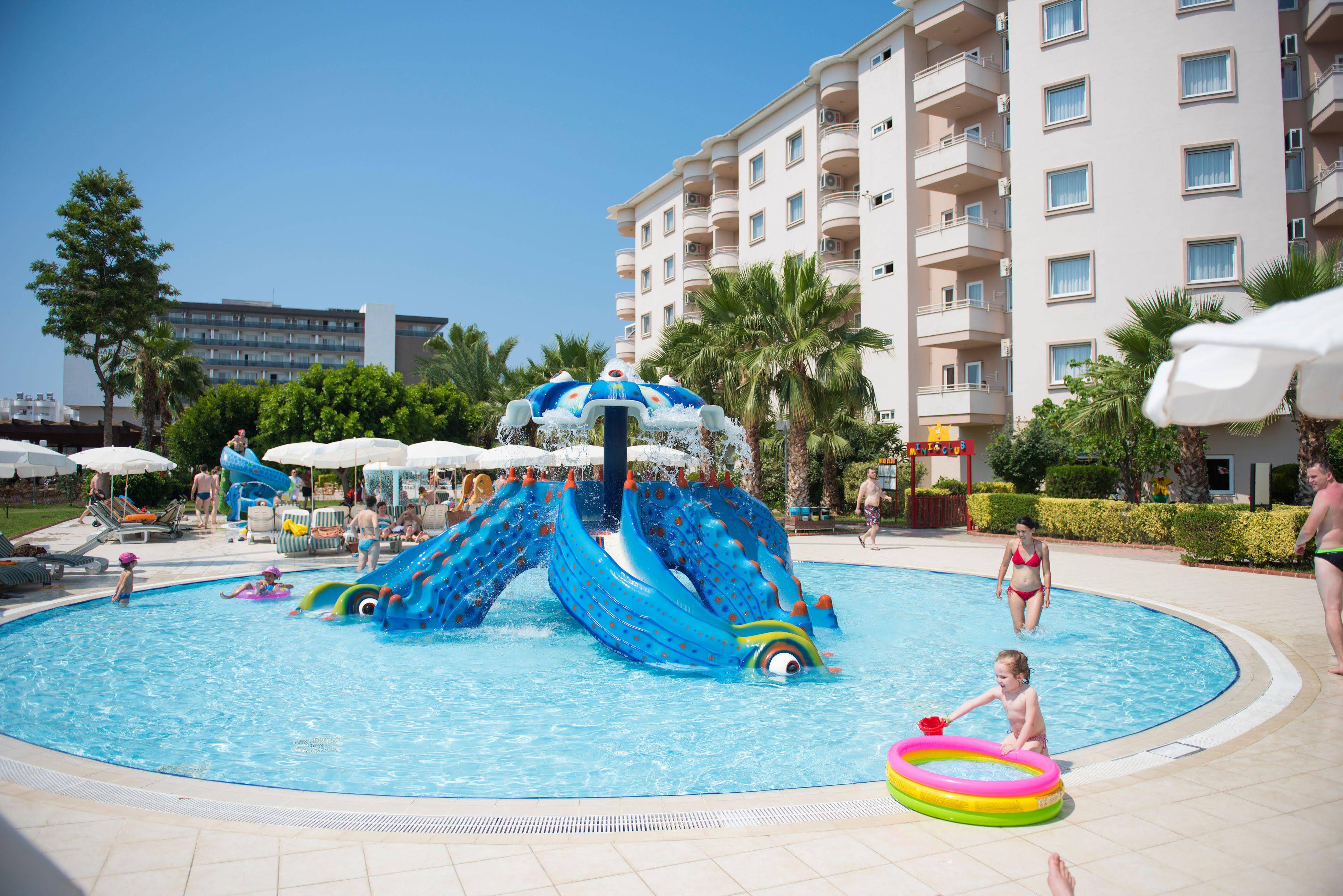 Royal Garden Beach Hotel - All Inclusive