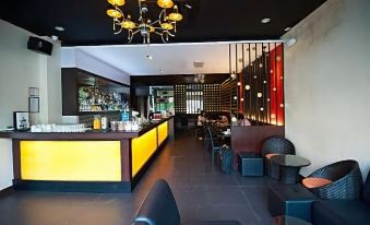 The Cozy Nest Boutique Rooms - Housity