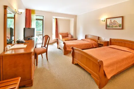 Estreya Residence Отели в г. Saints Constantine and Helena