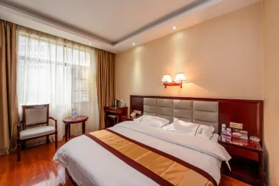 Yi Feng Bussiness Hotel Hotels near Anning Confucian Temple