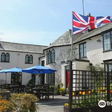 Lifton Hall Hotel