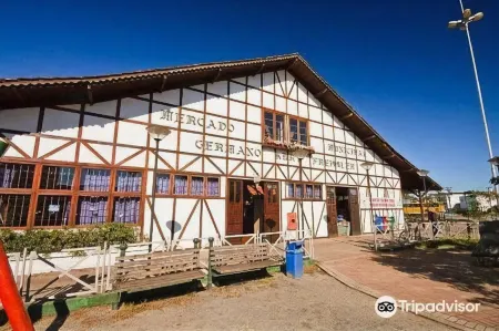 Hotel 10 Joinville Отели в г. Pirabeiraba