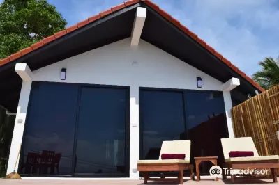 カロー ヴィラ ジャンソムベイ/サイヌアンビーチのホテル