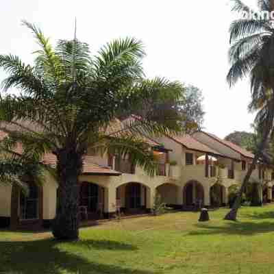 Kololi Beach Resort Hotel Exterior