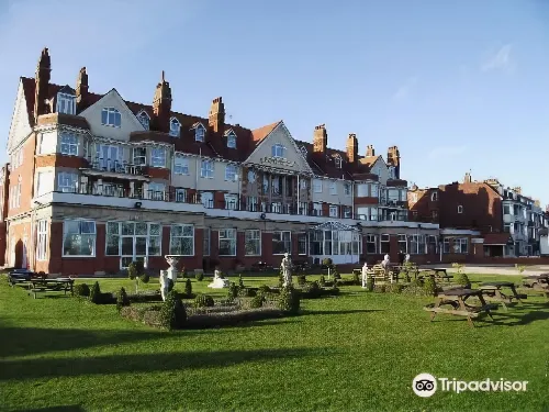 Skegness The Royal Hotel - Beach