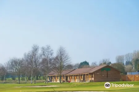Calderfields Golf & Country Club Отели рядом с достопримечательностью «Уолсолл Арборетум»