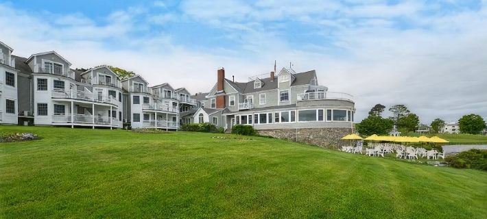 Bar Harbor Inn and Spa バー・ハーバーのホテル