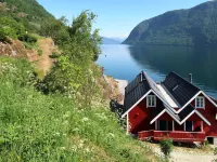 Krokeggi Hotels in Vik