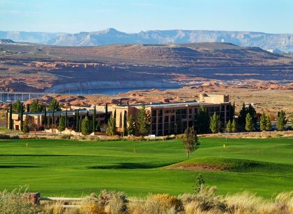 Courtyard Page at Lake Powell