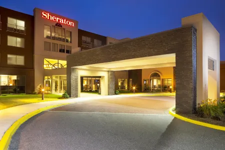 Sheraton Hartford South Hotel Отели в г. Кромвель