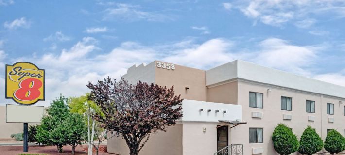 Coyote South Hotels in Santa Fe