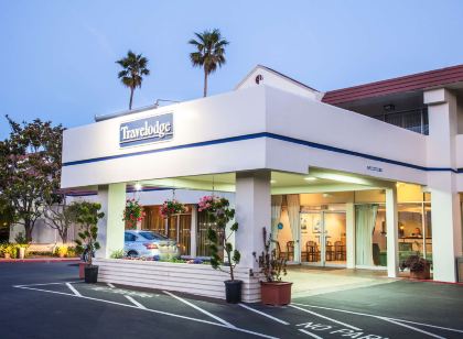 Travelodge by Wyndham Monterey Bay