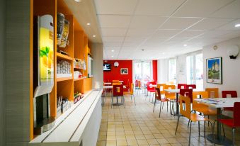 Premiere Classe Angers Sud - les Ponts de CÉ
