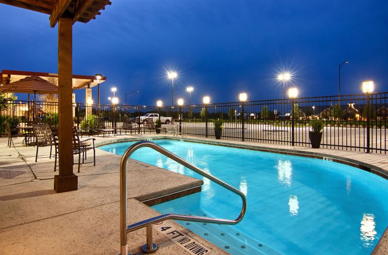 Best Western Plus College Station Inn Suites photo 2
