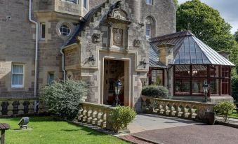 Cartland Bridge Hotel - Housity