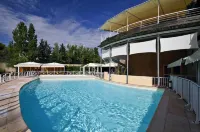 Hotel le Phoebus Garden & Spa Hotels in Port-la-Nouvelle