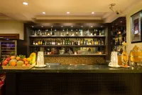 Best Western Green Hill Hotel - bar